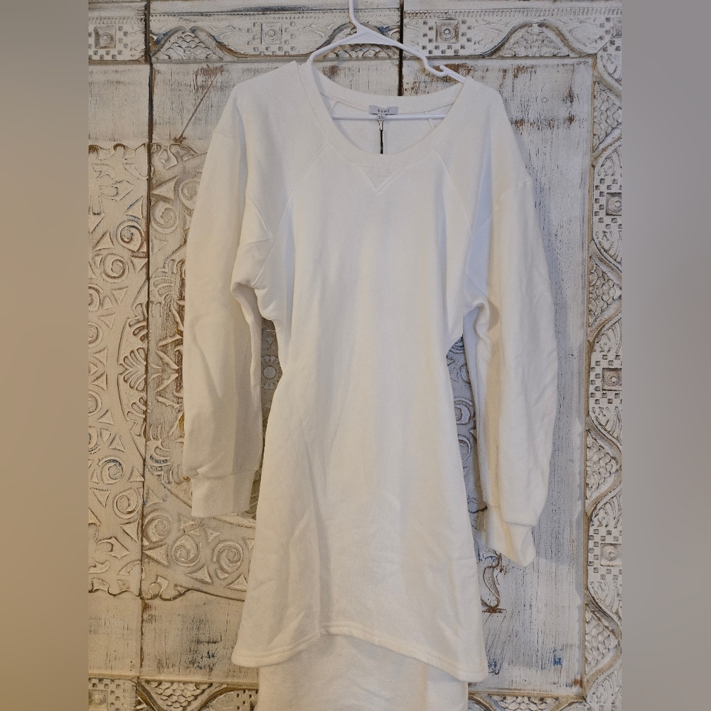 Lg sweatshirt dress open back design, loose fit on top part ribbed round NWT - Picture 5 of 7